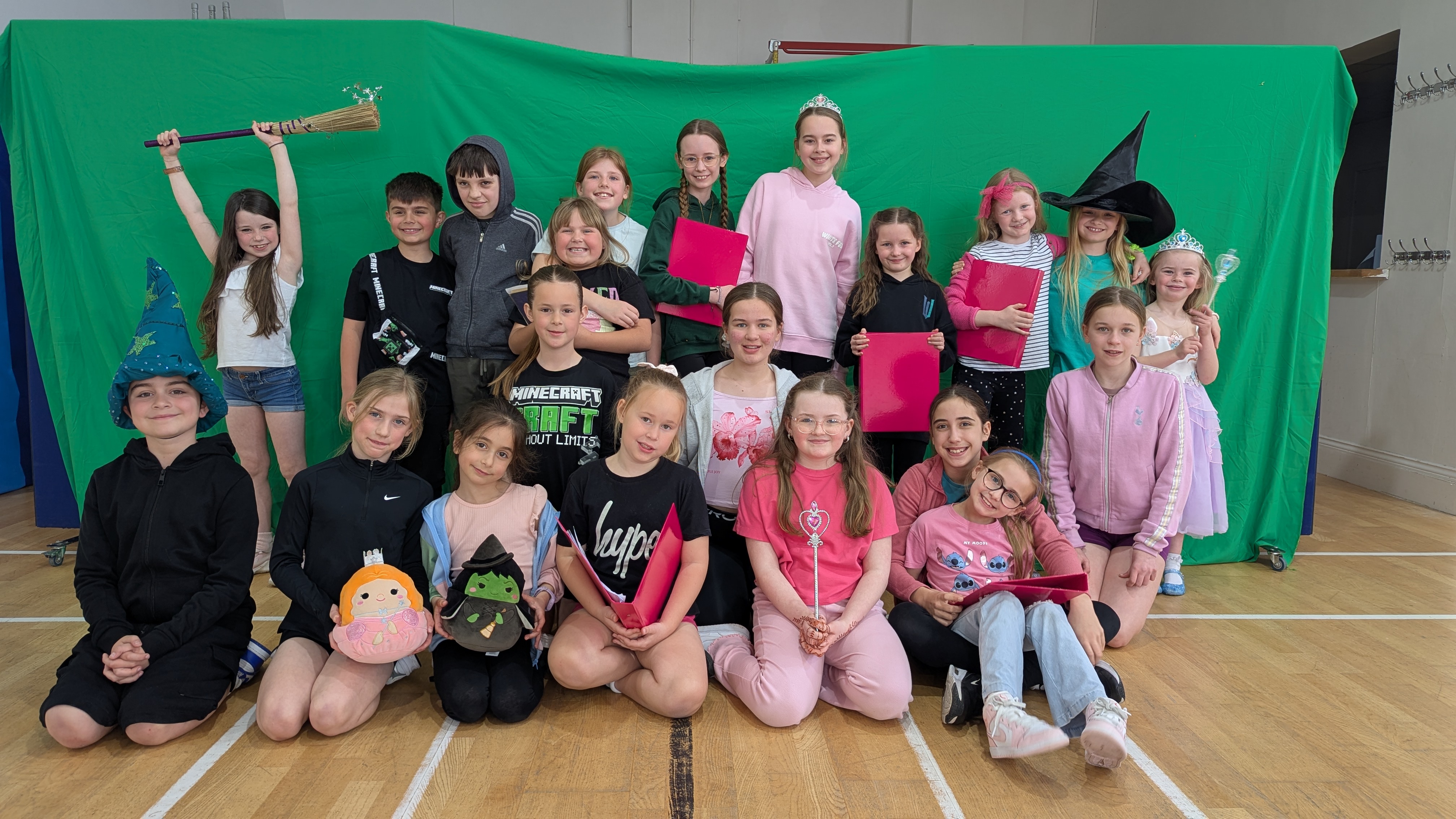 The Academic Edge: How Drama Classes Improve School Performance